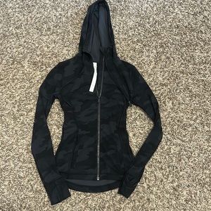 Black camo Lululemon Define jacket
